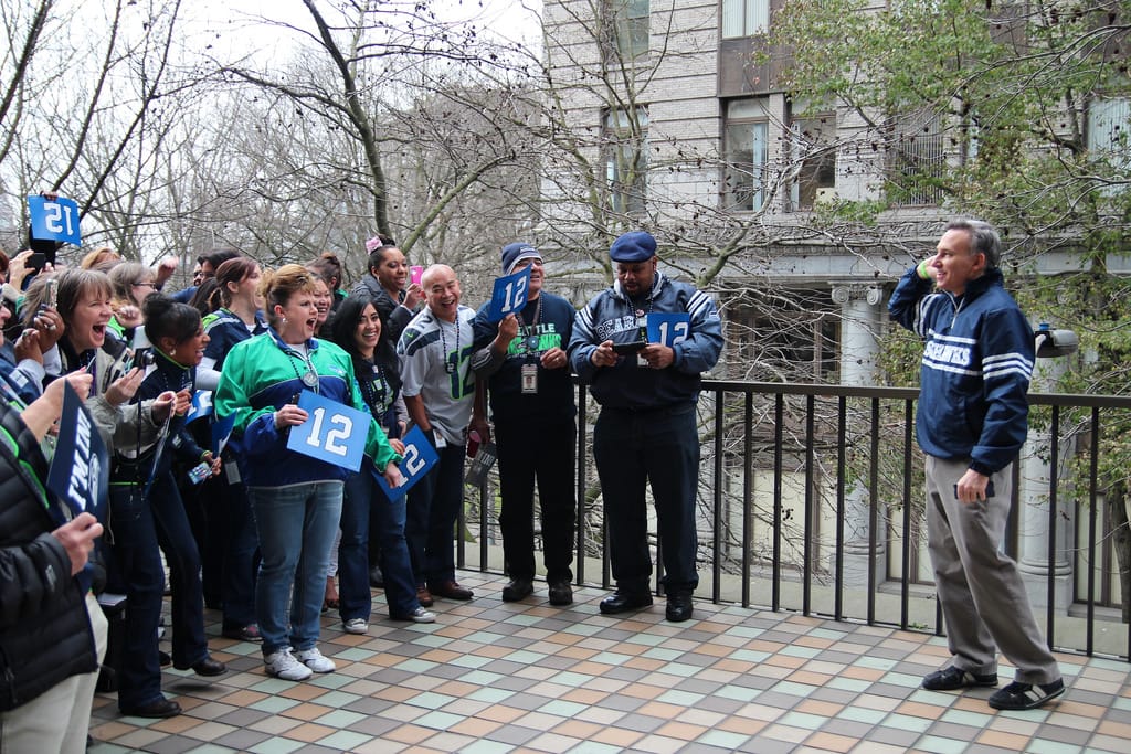 County Executive Rallies Sports Fans in Support of Proposition 1