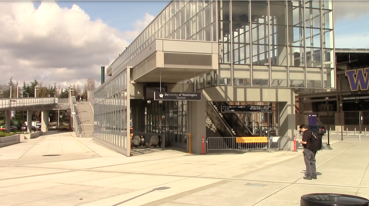                      U Link Service Begins Saturday
                     