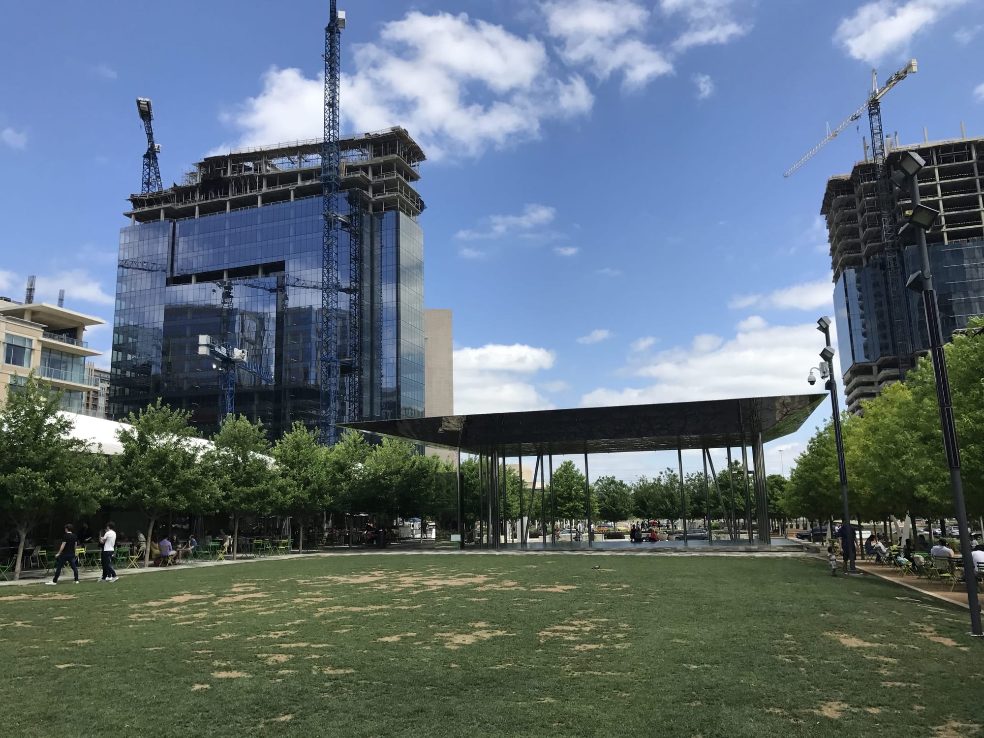 What We’re Reading: Turncoats, Competing Arena Plans, And Accelerated Assembly