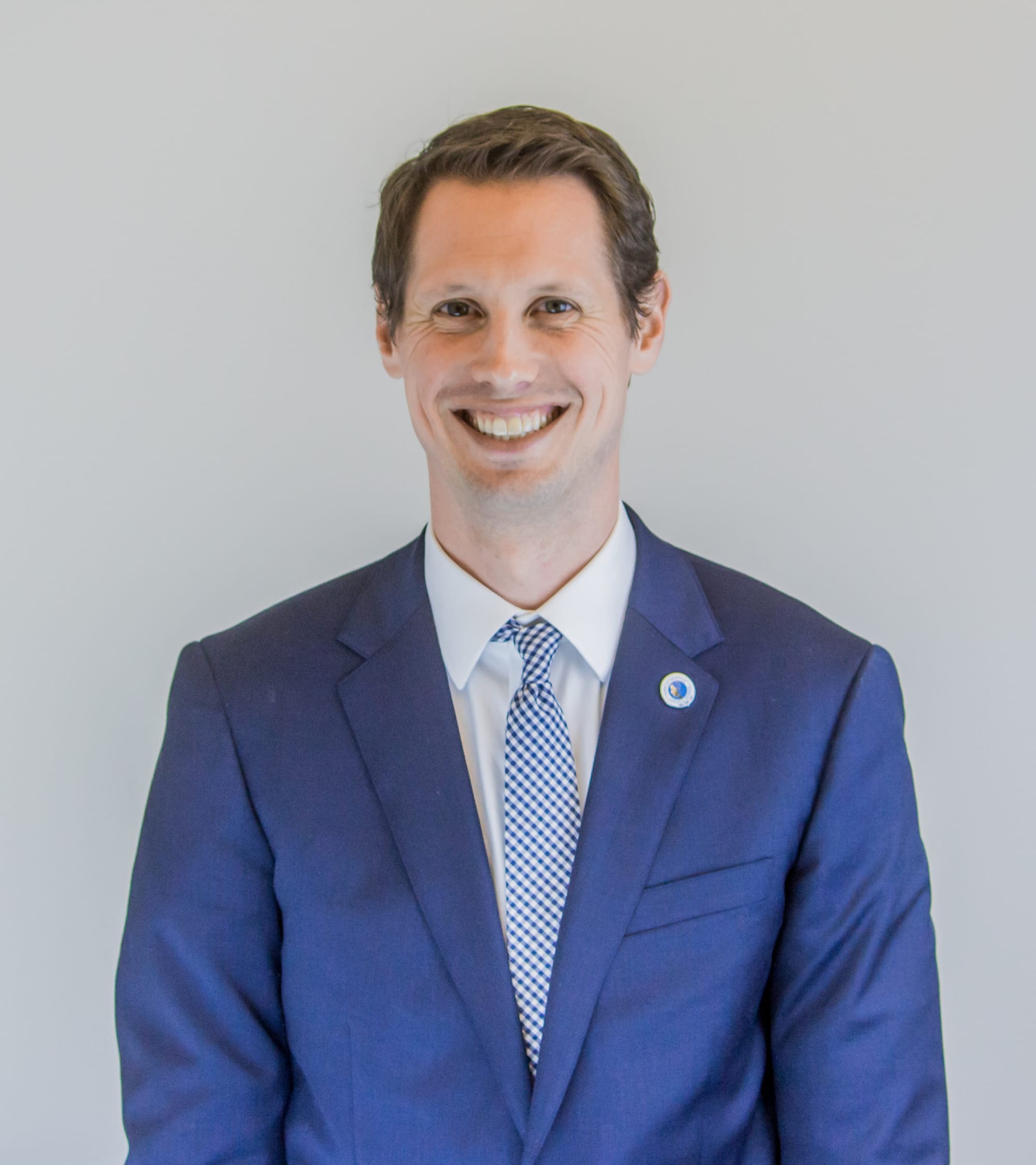 Portrait of Councilmember Rob Johnson.