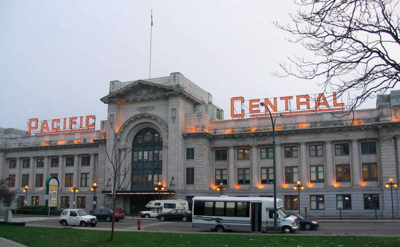 Amtrak Cascades Could Get Customs Preclearance in Canada Shaving At Least 10 Minutes Off Trip