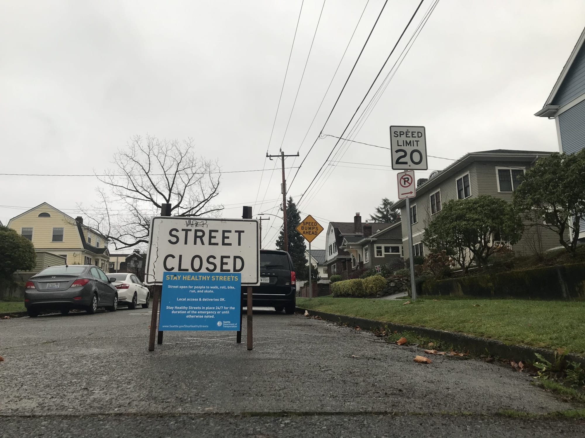 SDOT Is Deploying New Stay Healthy Streets Signage, but Permanent Installation Plan Still Unfunded