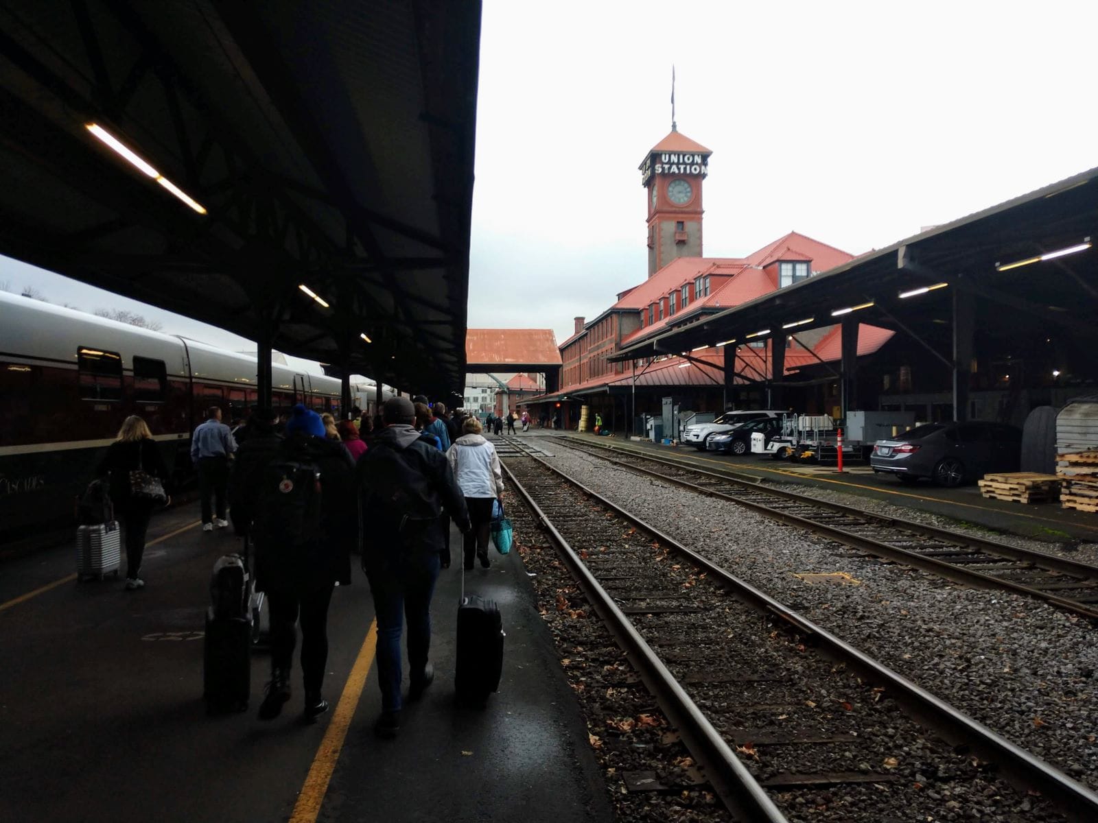 Amtrak Cascades Sets Timeline for Point Defiance Bypass Restart and New Trains