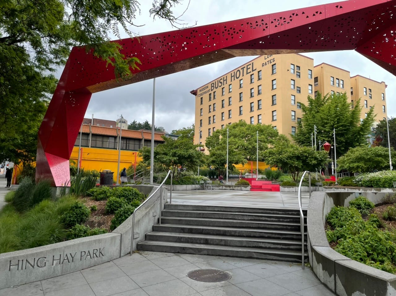 What We’re Reading: Clean Electrification, High Traffic Deaths, and Lid I-5