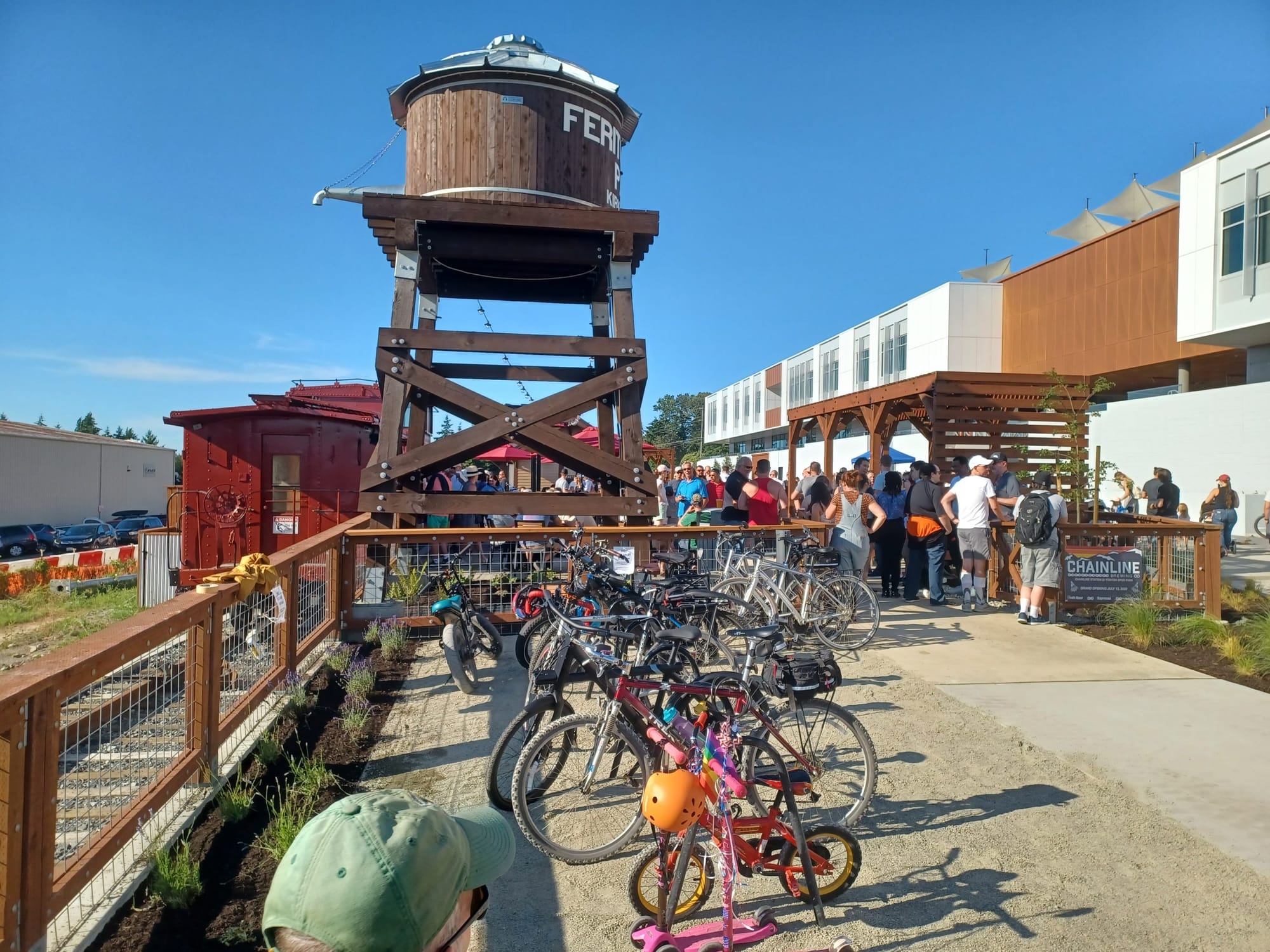 Feriton Spur Park Opens in Kirkland, Provides Trail-Oriented Park Near Google Campus