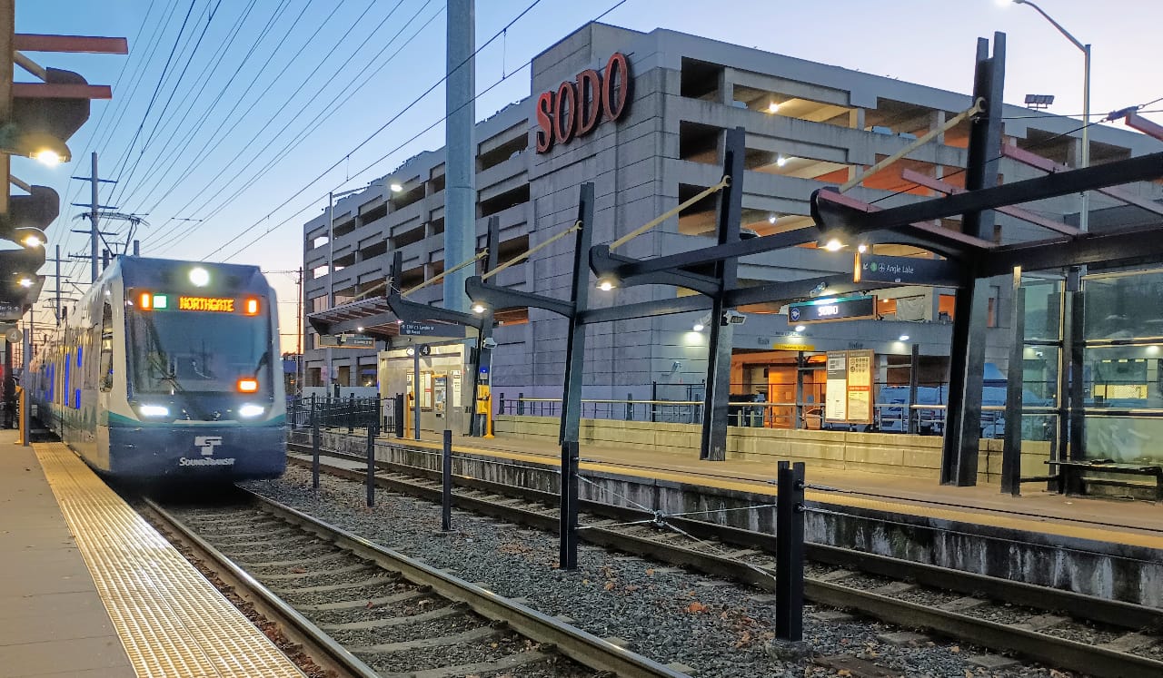                      Sound Transit Committee Advances $3 Flat Fare for Link Light Rail
                     