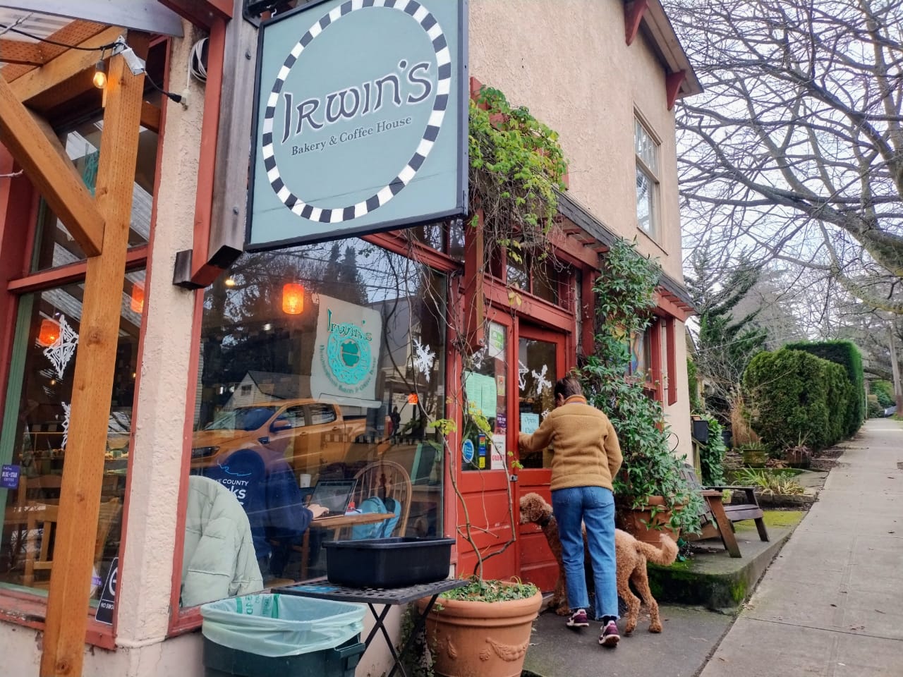 Neighborhood Cafe and Corner Store Bill Fails for Third Straight Year