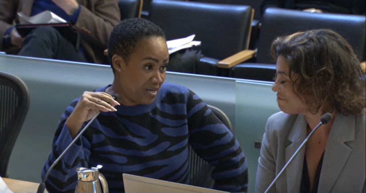 Auditor Criticizes Seattle’s Approach to Gun Violence, Deputy Mayor Fires Back