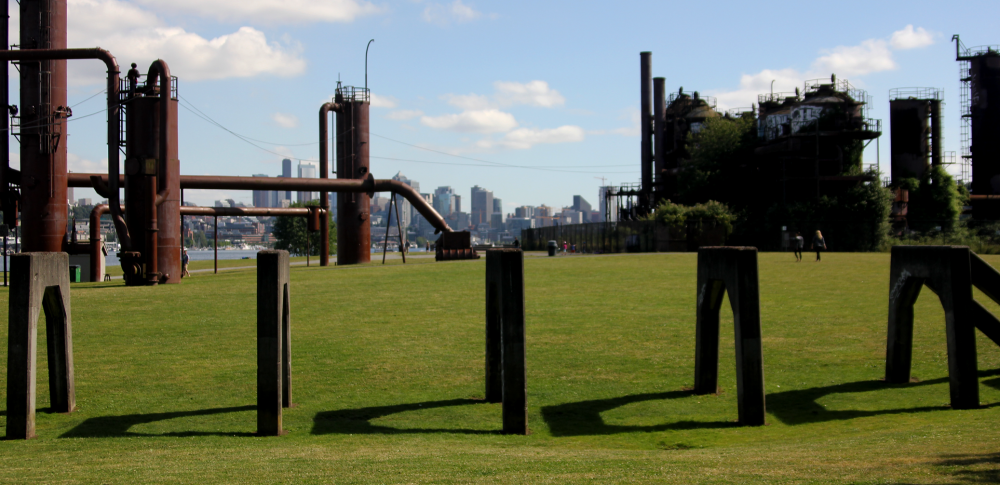 Feel the distancing in this Gas Works Park vista.