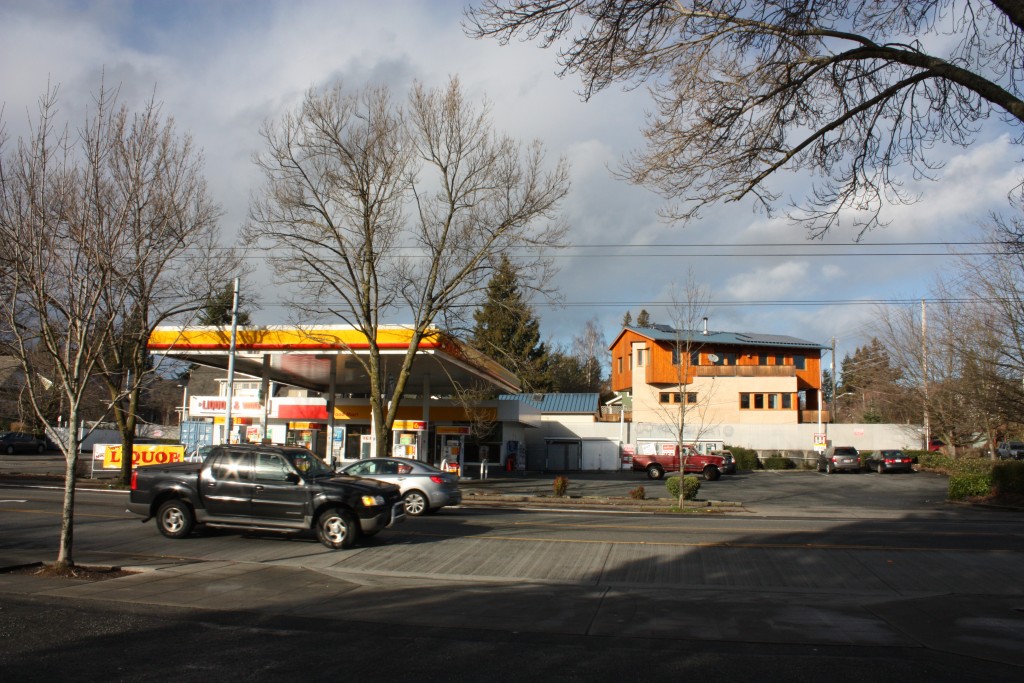 This Shell station makes for a dull block and an opportunity.