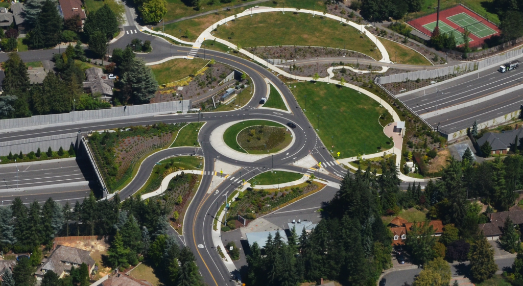 A roundabout on 84th Avenue NE in Medina, WA. (Photo by Scott Bonjukian)