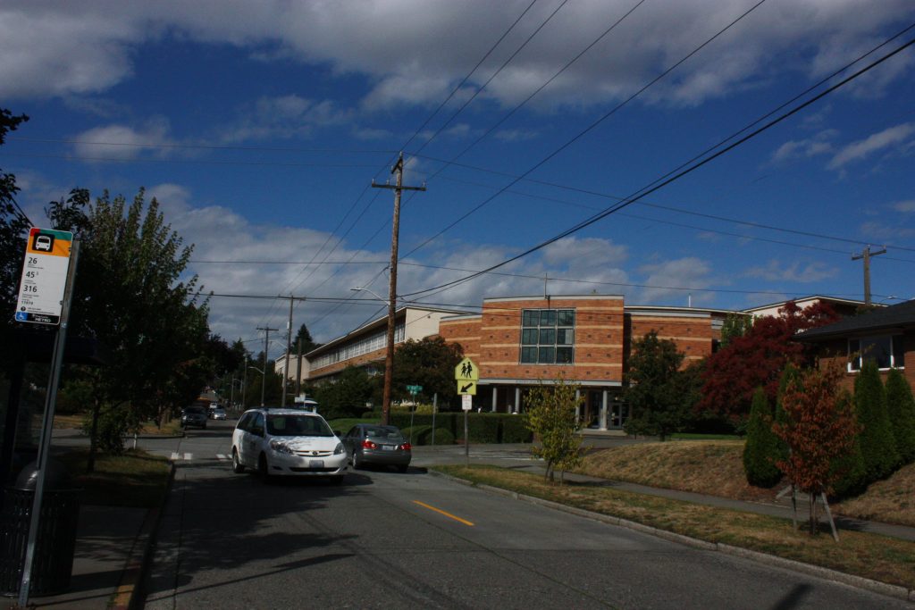 Shortly after crossing Aurora Avenue, the 45 scooches down N Wallingford Ave crossing a middle school on its way to Green Lake.