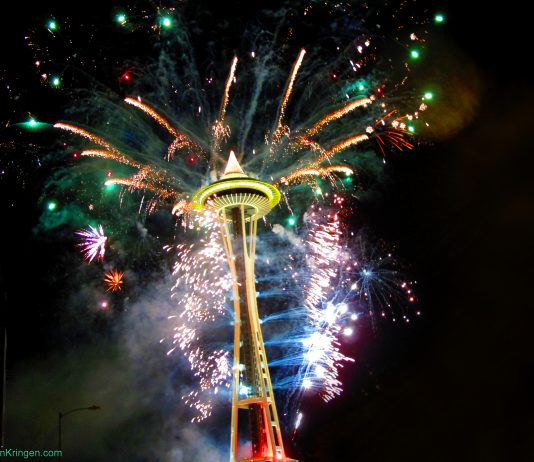 Seattle Rings In the New Year with Free Late Night Transit Service