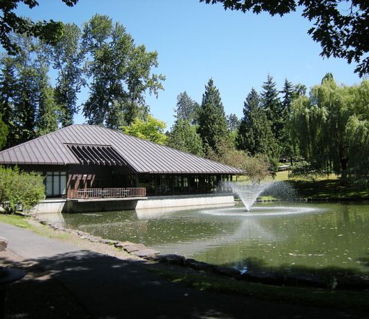 18-Acre Laurelhurst Parcel Is Ripe For Midrise