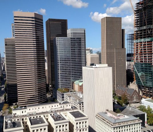 Blasting Past 700,000: Seattle Gained 20,847 People In One Year