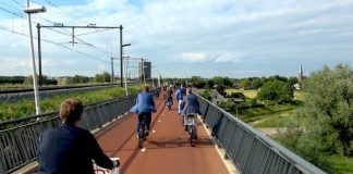 Sunday Video: Biking The Arnhem-Nijmegen Cycle Superhighway