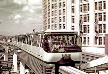 Mayor Calls For Seattle Monorail ORCA Integration