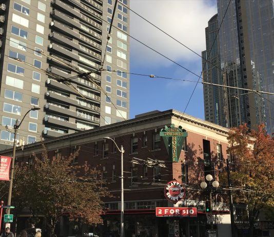 What We’re Reading: Pedestrianizing Oxford Street, Uber’s Anti-Urban Plot, and New Mobility Playbook