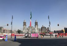 What We’re Reading: 404 Error, Con-Artist, and Fort Lawton