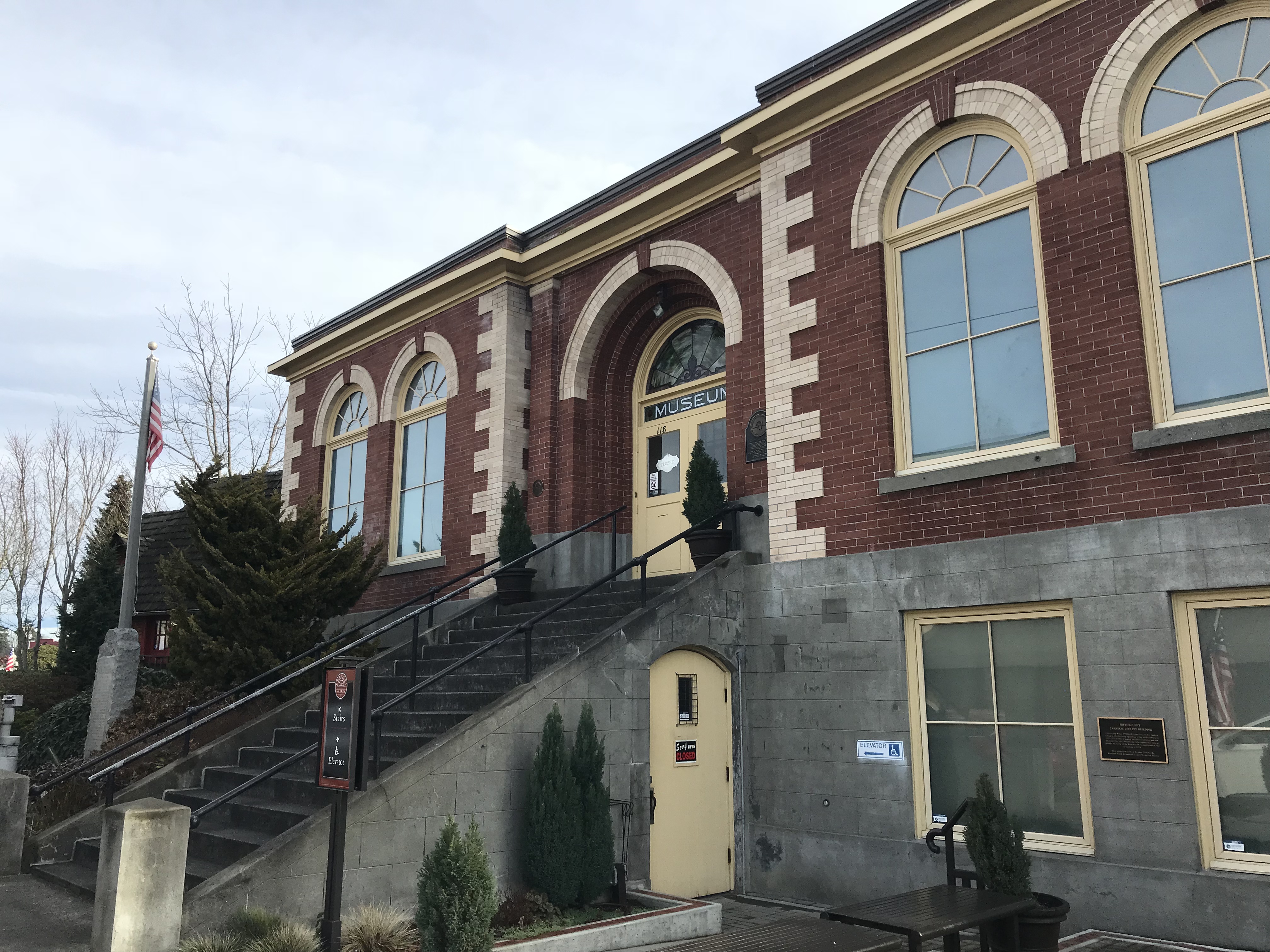 3CE93BD2-08EE-42DC-894A-63B7200EAB3A