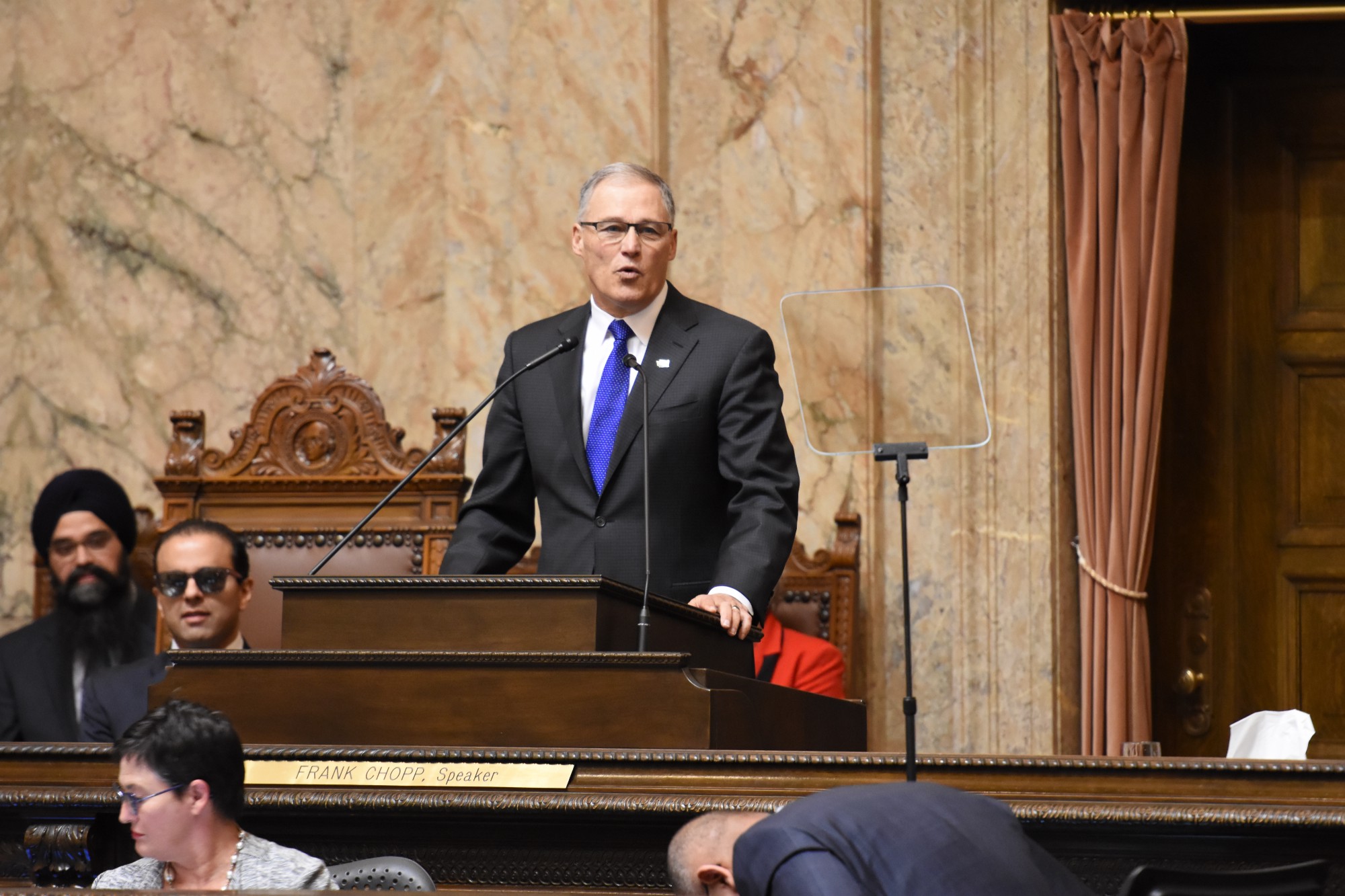 Governor Jay Inslee addresses the Washington State Legislature at the Capitol. (Washington Governor's Office)