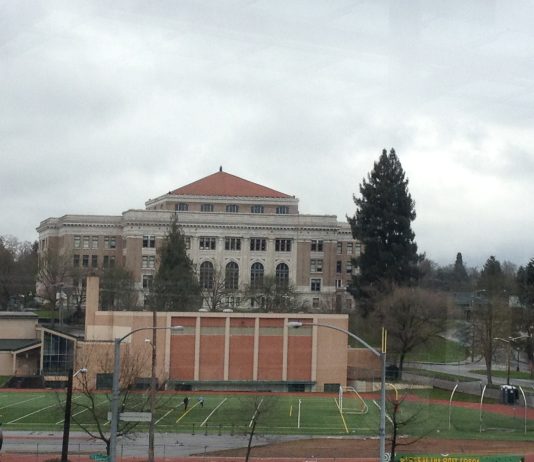 Seattle Will Provide Free Transit to All Public High School Students