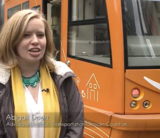 Sunday Video: The Seattle Streetcar