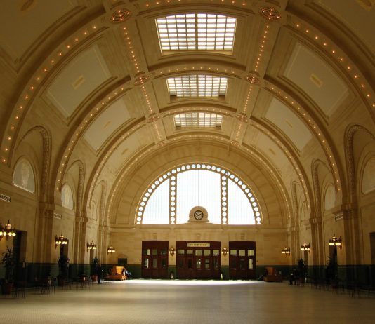 A Better Transit Hub for People: Union Station Should See Trains Once Again