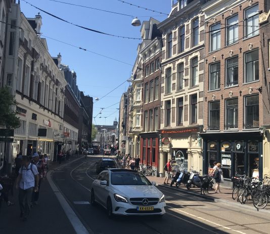 What We’re Reading: Bourdain, Maritime Jobs, and The Chicago Way