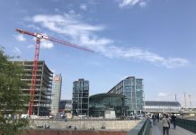 What We’re Reading: Double-Decker E-Buses, Building Up, and New Tacoman Urbanites