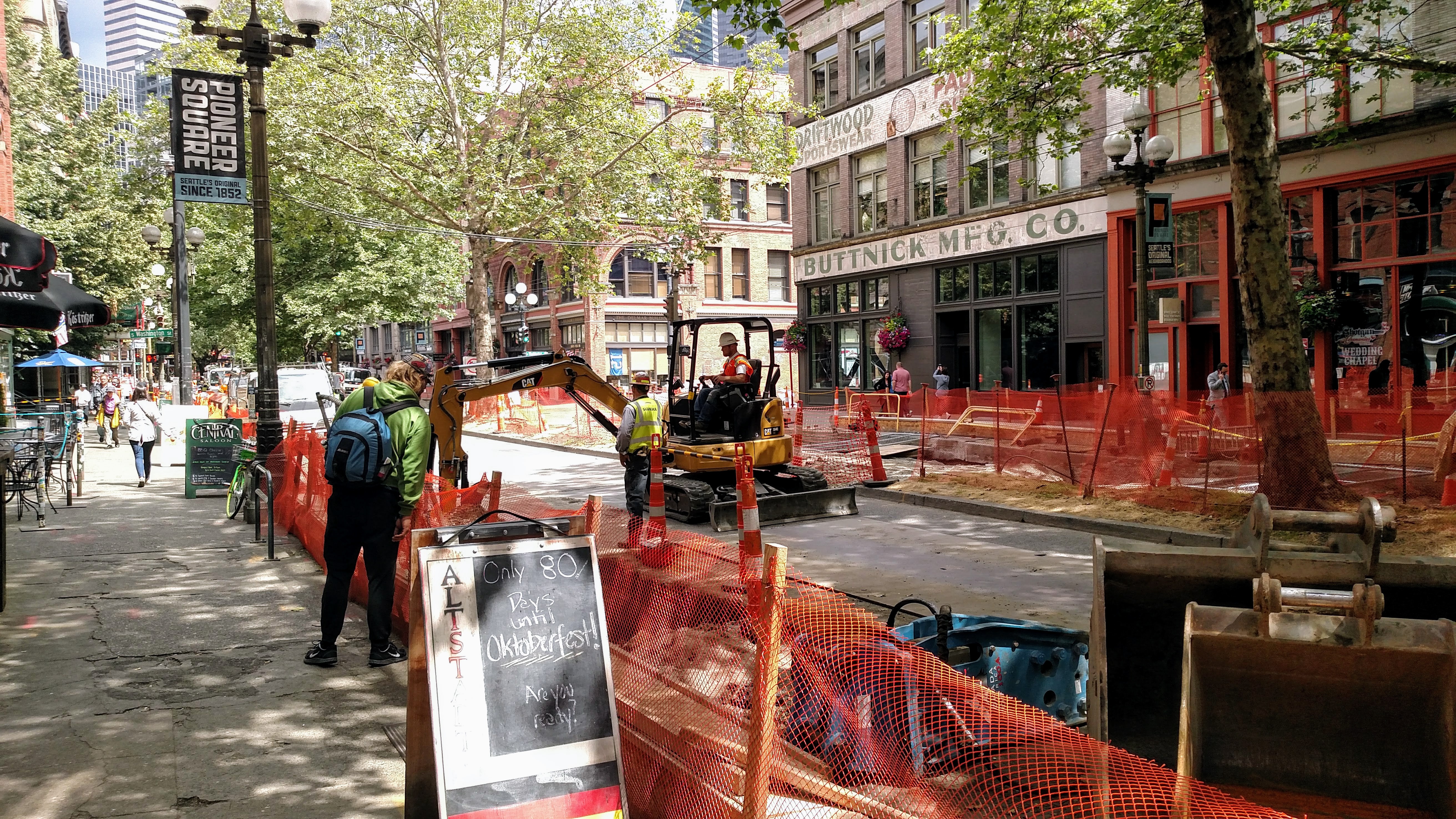 First Avenue utility work continues in Pioneer Square. (Photo by author)