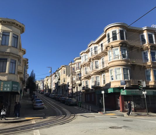 What We’re Reading: 2018 Streetsies, A Different Big Box, and Wright Architecture