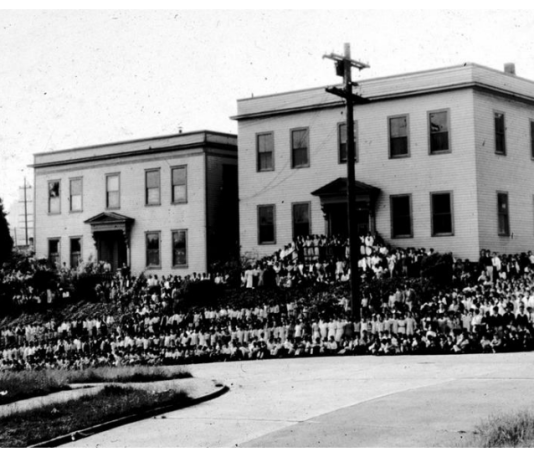 City Council Registers Three New Landmarks and Accidentally Blows Hole in Budget