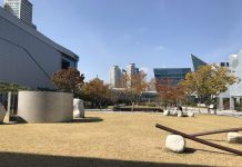 What We’re Reading: Amazon, Corporate Welfare King, F on Shoveling, and Setting the Bar