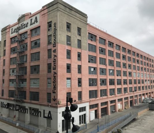 What We’re Reading: Segregated Life Expectancy, Decarbonizing Zoning, and Housing First