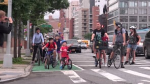 Midweek Video: Families Celebrate Brooklyn’s 4th Ave Protected Bike Lane