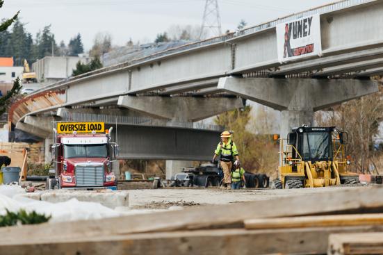 Bel-Red elevated guideway progress from fall 2018. Girders are in place. (Sound Transit)