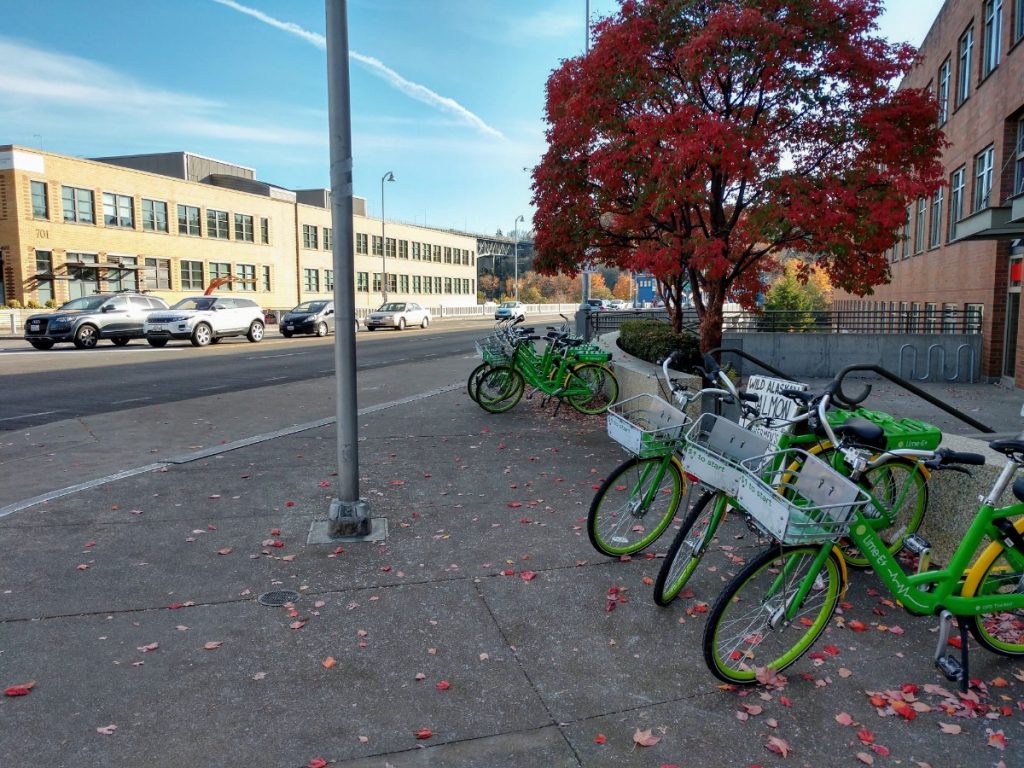 The Fremont Bridge is a popular drop-off spot for Lime bikes. (Photo by Doug Trumm)