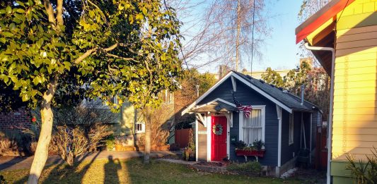 Backyard cottages like this one should be coming to Burien thanks to the City's new reform. (Photo by Doug Trumm)