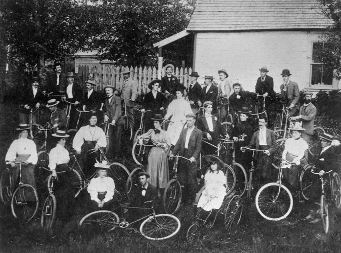 wheels-club-web1 Cycling was all this rage near the turn of the 20th century, as this photo of a cycling club show. H/t to Paul Dorpat for tracking down the photo. (Credit: Puget Sound Cycle Club)