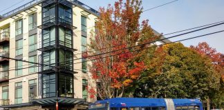 Route 62 is a workhorse for Fremont and Wallingford, which would lose Route 26 and Route 5 in Metro's proposal. (Photo by author)