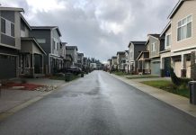 A Clearview of the Urban Growth Boundary Snohomish County suburban sprawl. A view of 192 Place SE located within the unincorporated Bothell urban growth area. This is one of many private streets in this development, a mechanism that allows for the construction and upkeep of the road to be placed on homeowners associations instead of a municipality. (Photo by Ray Dubicki)