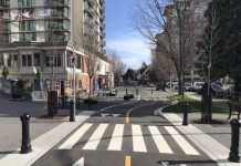 What We’re Reading: Coronavirus Crisis, Net Ecological Gain, and Livable A proper cycletrack in Victoria, British Columbia.