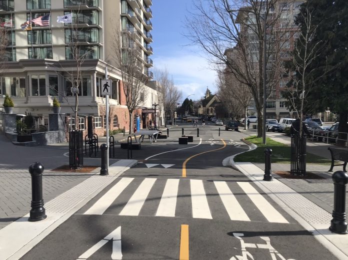 A proper cycletrack in Victoria, British Columbia.