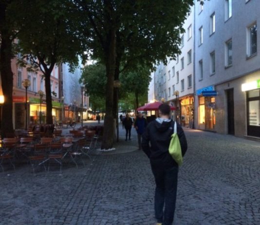 In a Pandemic, We Should Be Closing Unused Streets, Not Crowded Parks Easy to social distance on pedestrian streets.