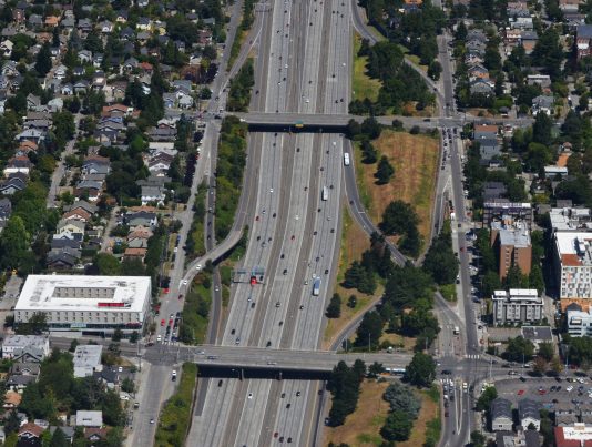 UW Students Are Investigating a Proposed U District Freeway Lid An aerial view of the proposed lid area of Interstate 5 connecting Wallingford and the University District in Seattle. (Credit: Northwest Urbanist)