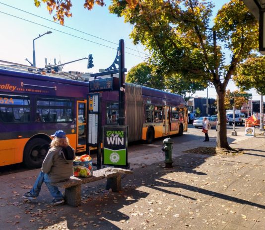 Seattle Planning Scaled Back Benefit District Transit Boost, with Car Tabs Blocked Route 40 briefly uses Market Street to connect to 24th Avenue NW, sharing a stop with Route 44. (Photo by author)