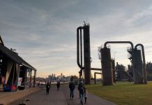 Op-Ed: Shortening Seattle Park Hours Was Misguided, Failed to Promote Safety Gas Works Park in November before the COVID crisis. (Photo by author)