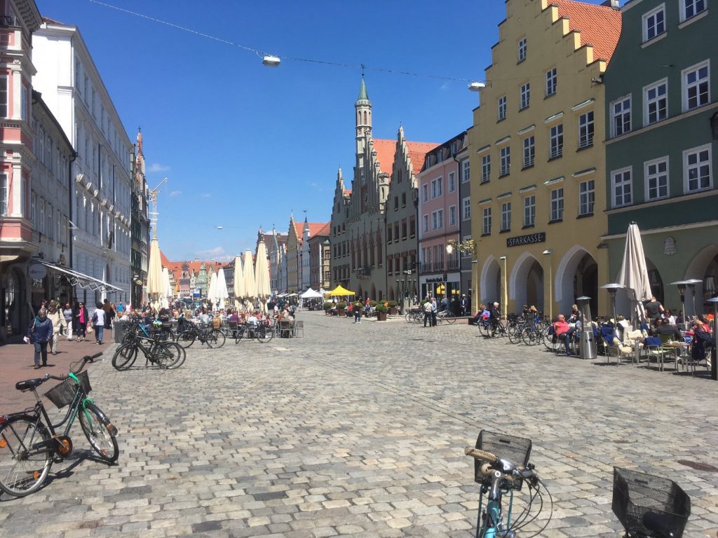 Landshut’s pedestrian zone with cafés galore. (Mike Eliason)