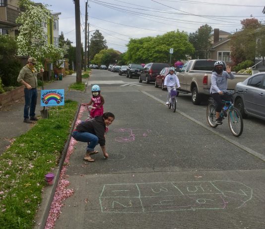 130 Miles of Open Streets Is Just What the Doctor Ordered A Stay Healthy Street in Beacon Hill. (Photo by Seattle Neighborhood Greenways)